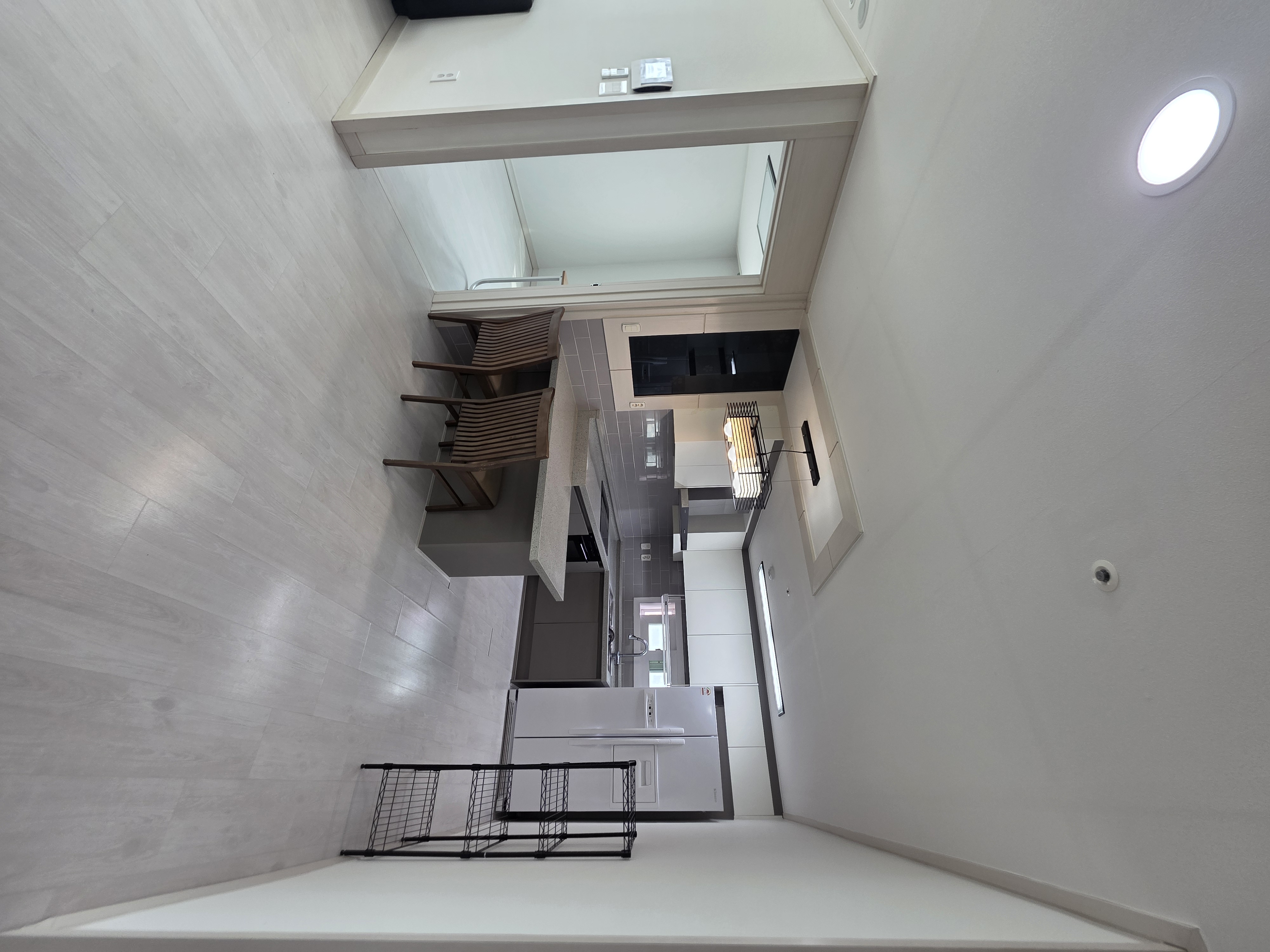 Madison SQ 3 kitchen